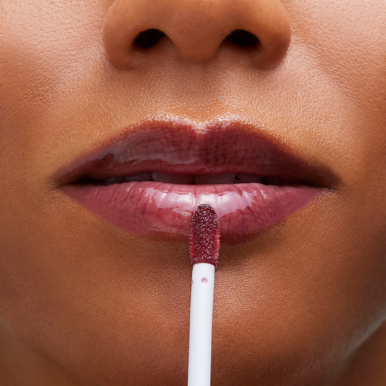 Total Lip Gloss in Colours