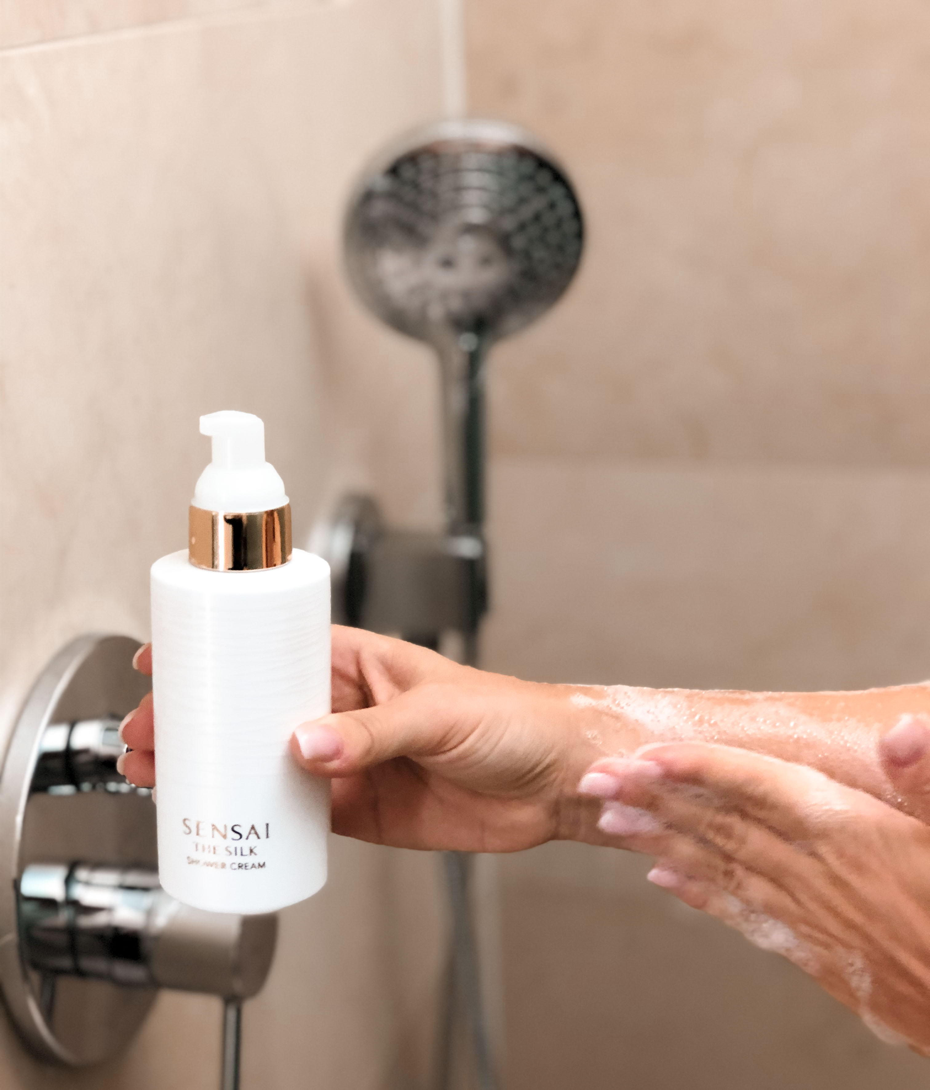 The Silk - Shower Cream