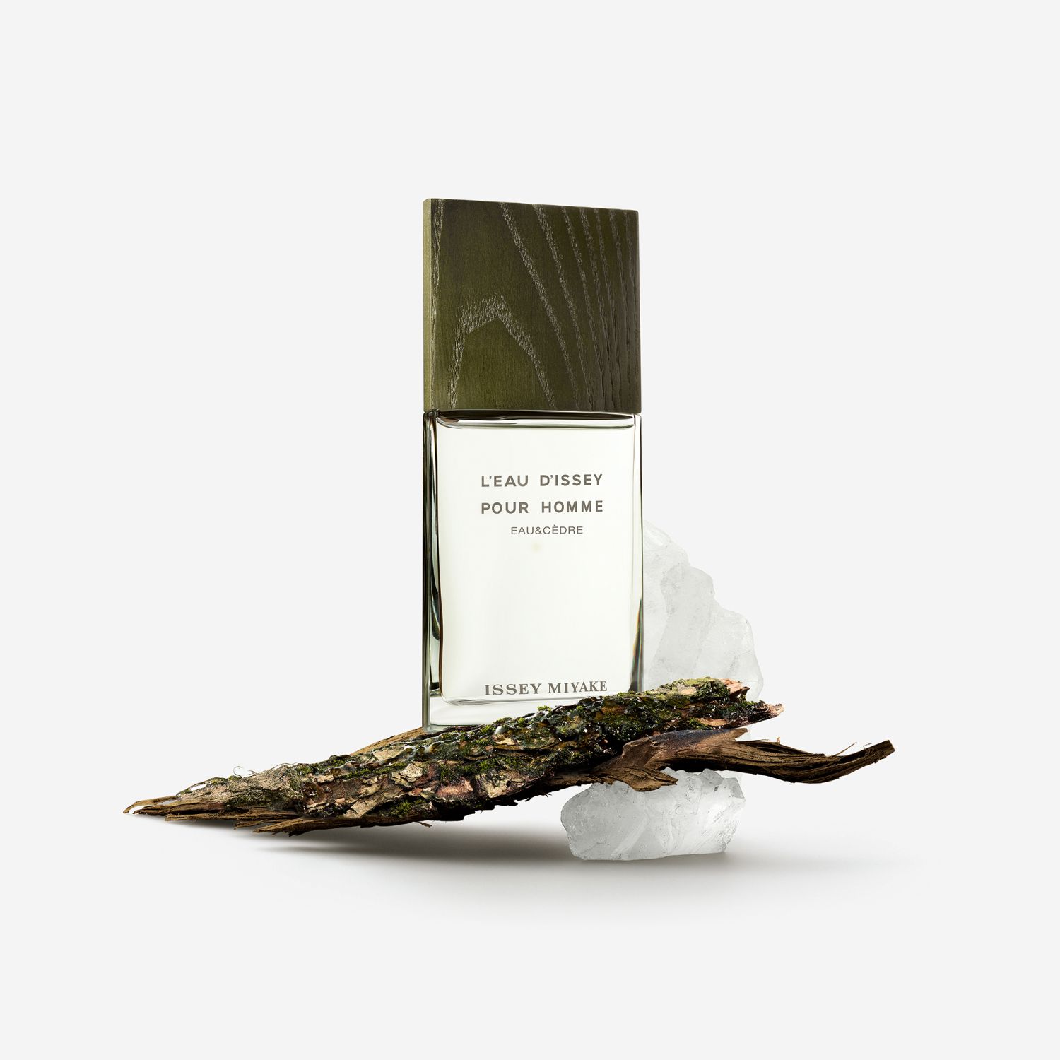LEau dIssey Eau & Cèdre Eau de Toilette Intense